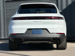 Porsche Cayenne S AWD 2026