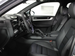 Porsche Cayenne S AWD 2026