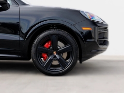 Porsche Cayenne S AWD 2026