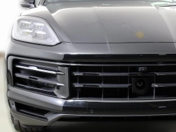 Porsche Cayenne S AWD 2025