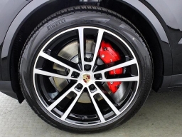 Porsche Cayenne S AWD 2025