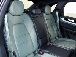 Porsche Cayenne S AWD 2025