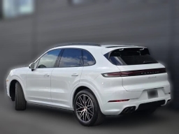 Porsche Cayenne S AWD 2026