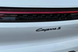 Porsche Cayenne S AWD 2026