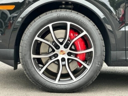 Porsche Cayenne S AWD 2026