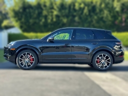 Porsche Cayenne S AWD 2026