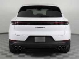 Porsche Cayenne S AWD 2026