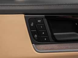 Porsche Cayenne S AWD 2026