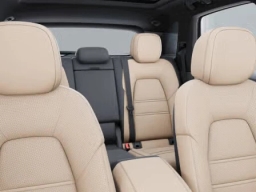 Porsche Cayenne S AWD 2026