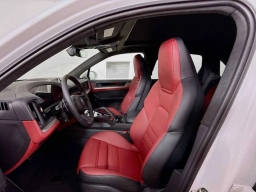 Porsche Cayenne Turbo E-Hybrid AWD 2025