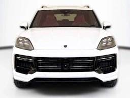 Porsche Cayenne Turbo E-Hybrid AWD 2025