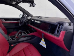 Porsche Cayenne Turbo E-Hybrid AWD 2025