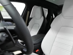 Porsche Cayenne Turbo E-Hybrid AWD 2026