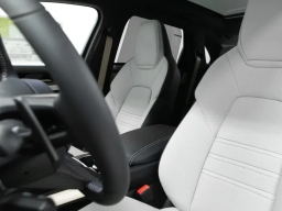 Porsche Cayenne Turbo E-Hybrid AWD 2026