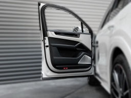 Porsche Cayenne Turbo E-Hybrid AWD 2026