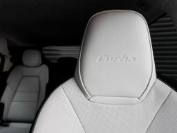 Porsche Cayenne Turbo E-Hybrid AWD 2026