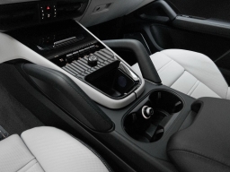 Porsche Cayenne Turbo E-Hybrid AWD 2026