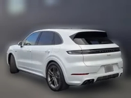Porsche Cayenne Turbo E-Hybrid AWD 2026