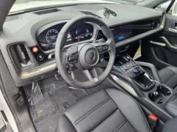 Porsche Cayenne Turbo E-Hybrid AWD 2026