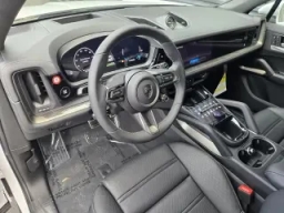 Porsche Cayenne Turbo E-Hybrid AWD 2026