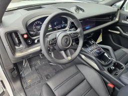 Porsche Cayenne Turbo E-Hybrid AWD 2026