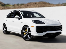 Porsche Cayenne Turbo E-Hybrid AWD 2026