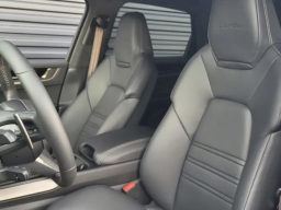 Porsche Cayenne Turbo E-Hybrid AWD 2025