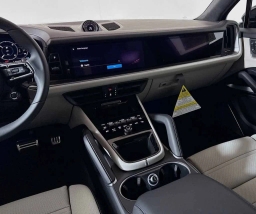 Porsche Cayenne Turbo E-Hybrid AWD 2025