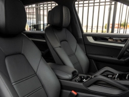 Porsche Cayenne S E-Hybrid AWD 2026