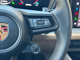 Porsche Cayenne Base Coupe AWD 2026