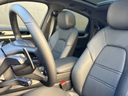 Porsche Cayenne Base Coupe AWD 2026