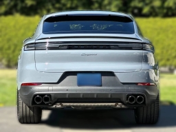 Porsche Cayenne Base Coupe AWD 2026