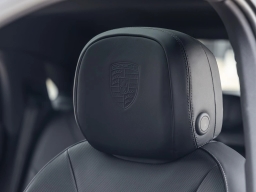 Porsche Cayenne Base Coupe AWD 2026