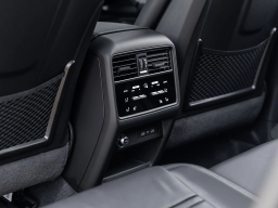 Porsche Cayenne Base Coupe AWD 2026