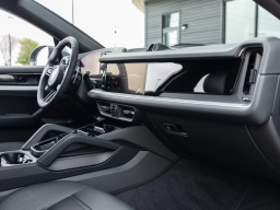 Porsche Cayenne Base Coupe AWD 2026