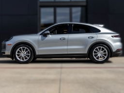 Porsche Cayenne Base Coupe AWD 2026