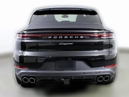 Porsche Cayenne Base Coupe AWD 2025