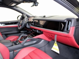 Porsche Cayenne Base Coupe AWD 2025