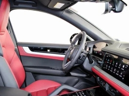 Porsche Cayenne Base Coupe AWD 2025