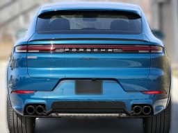 Porsche Cayenne Base Coupe AWD 2026