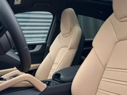 Porsche Cayenne Base Coupe AWD 2026