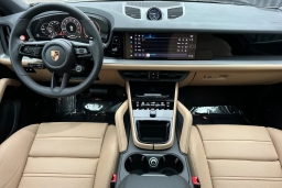 Porsche Cayenne Base Coupe AWD 2026