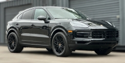 Porsche Cayenne Base Coupe AWD 2026