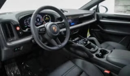 Porsche Cayenne Base Coupe AWD 2026