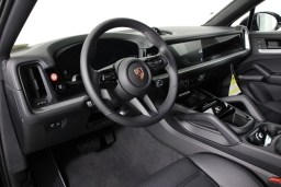 Porsche Cayenne Base Coupe AWD 2026