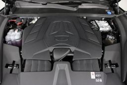 Porsche Cayenne Base Coupe AWD 2026