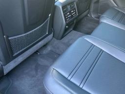 Porsche Cayenne Base Coupe AWD 2025