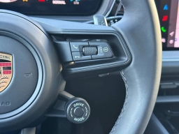 Porsche Cayenne Base Coupe AWD 2025