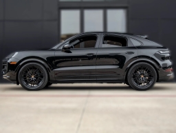 Porsche Cayenne Base Coupe AWD 2026