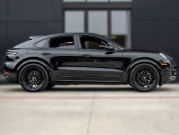 Porsche Cayenne Base Coupe AWD 2026